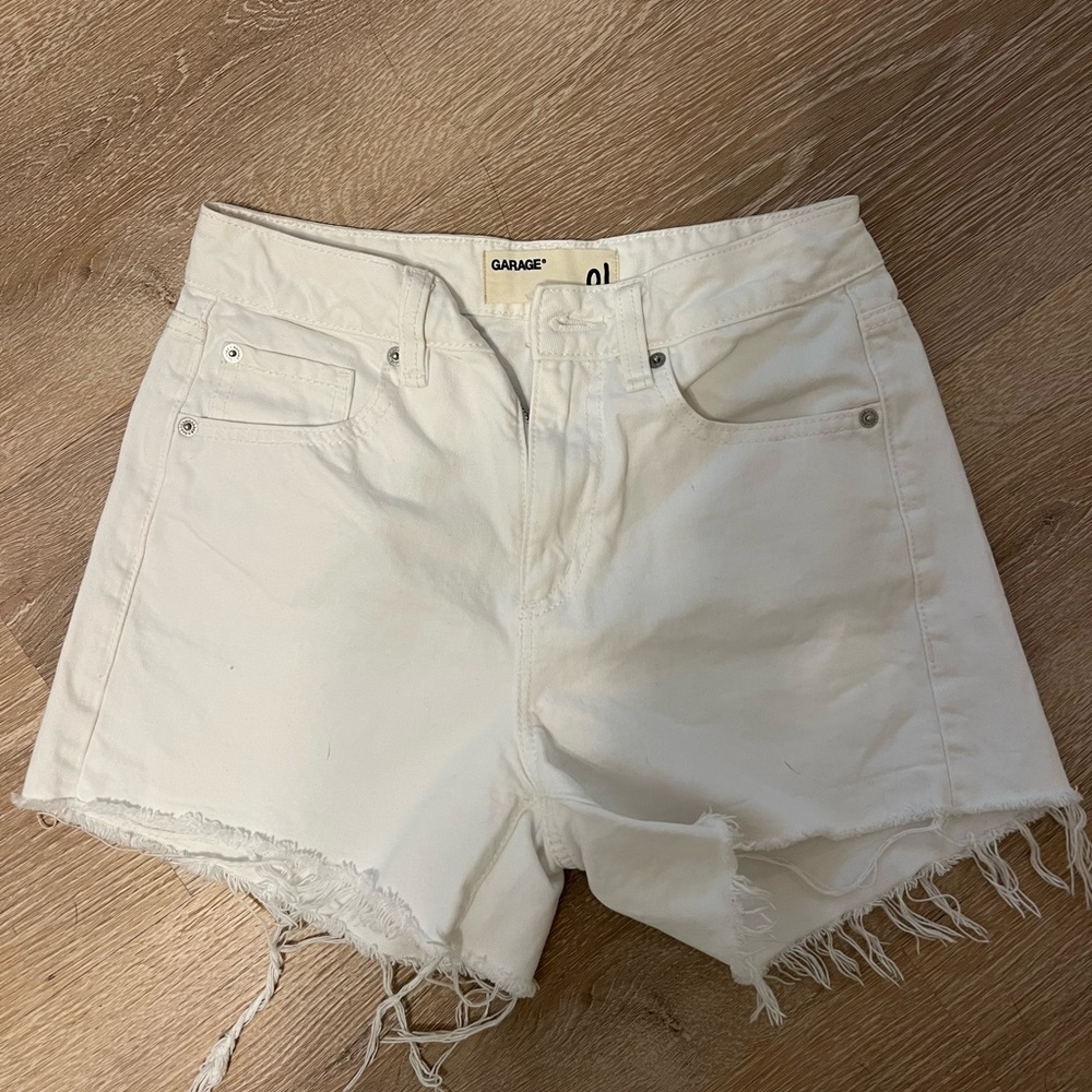 Garage white shorts jean
